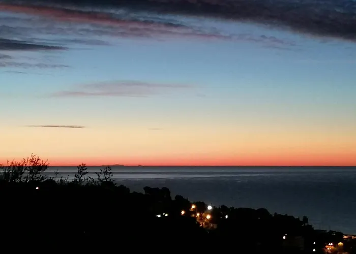 Apartman Meuble La Sergerie Le Lavandou